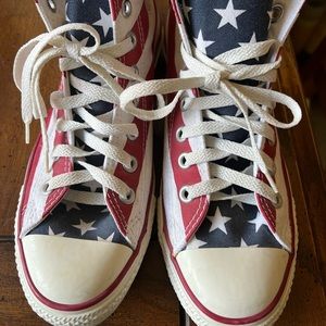Converse red white and blue size 8.5 womens